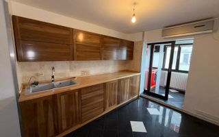 Apartament 3 camere Crângași, Bd. Ceahlăul, loc parcare, centrală - Poză 1