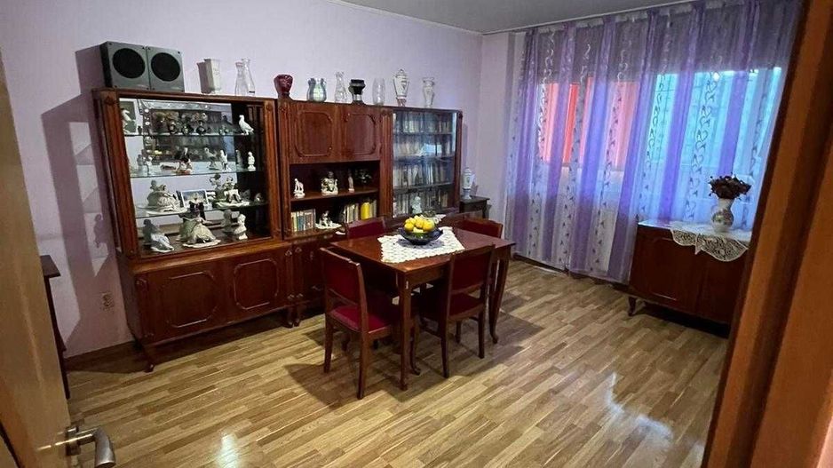 Vand 3 camere dec., confort 1, sos. Alexandriei - Piata Rahova - Teius - Poză 4