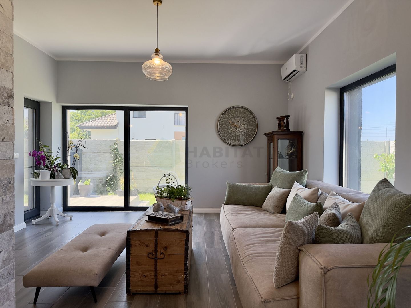 Vila 4 camere, curte amenajata | Strada Petre Ispirescu - Poză 2