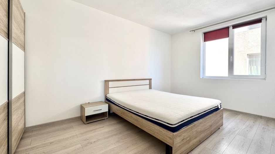 Apartament 2 camere Giroc zona Esso, bloc cu lift - Poză 13