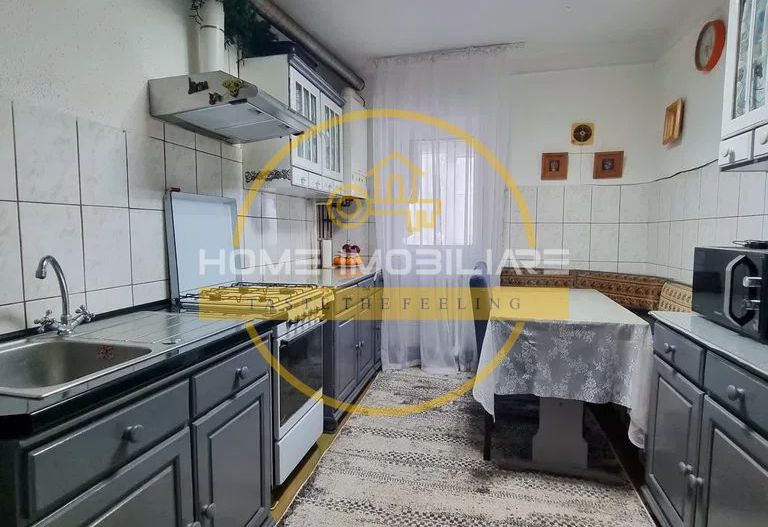 Apartament cu 3 camere/ 71mp/ zona Mircea cel Batran - Poză 12