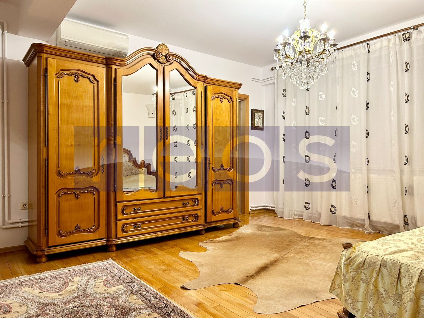 ÎNCHIRIERE 3 CAMERE | 160 MP | CARTIERUL FRANCEZ | GARAJ INDIVIDUAL | LUX - Poză 6