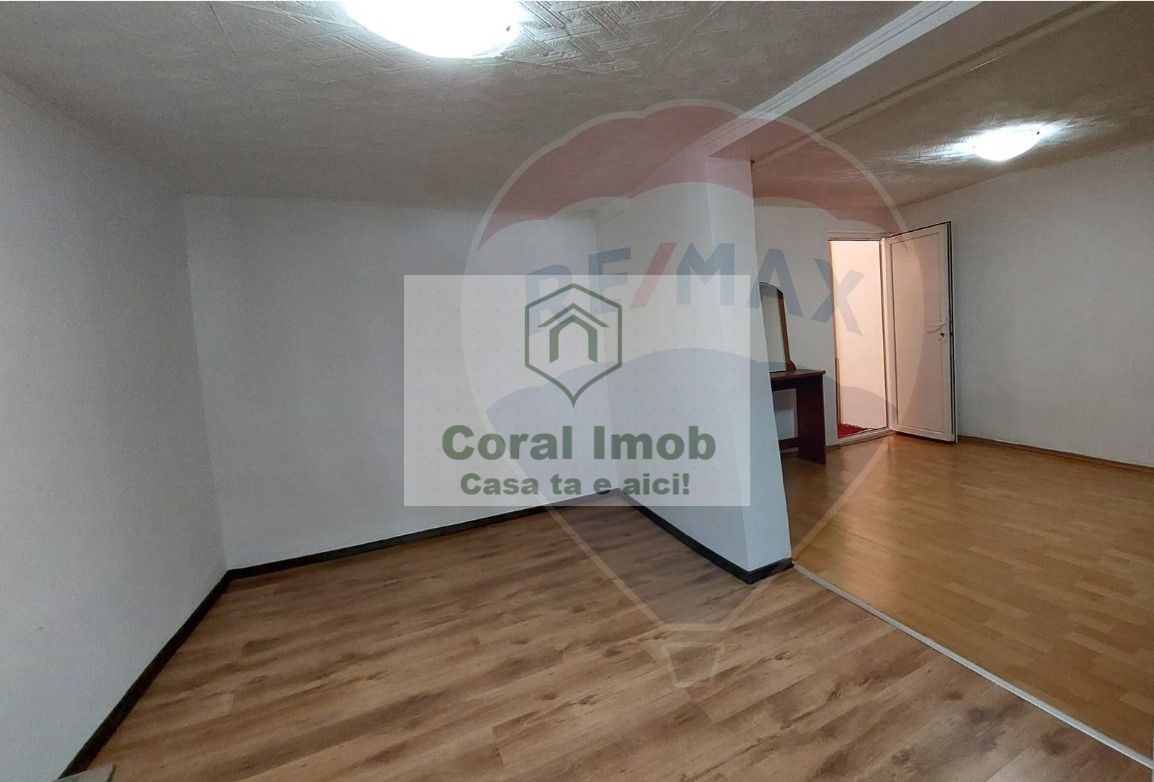 Vanzare Casa cu curte individuala, Colentina, 4 camere, garaj - Poză 19