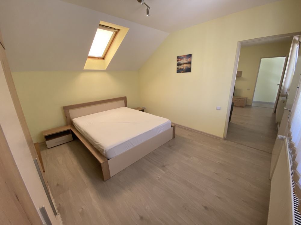 apartament 2 camere la casa - Poză 1