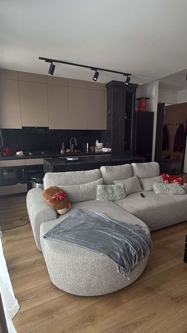 De Inchiriat Apartament 3 Camere de Lux, pe 2 Nivele, Sebastian sect.5 - Poză 2