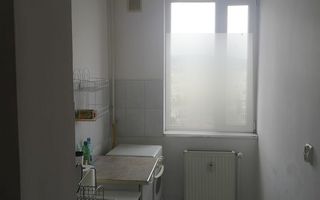 Apartament luminos cu vedere panoramică - Poză 3