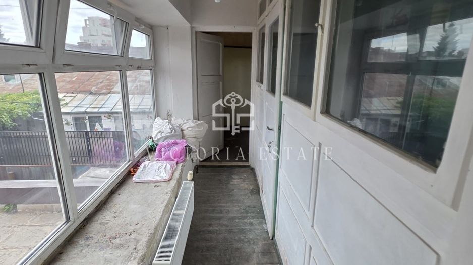 Casă de vânzare în Ploiești 4 camere - Poză 8
