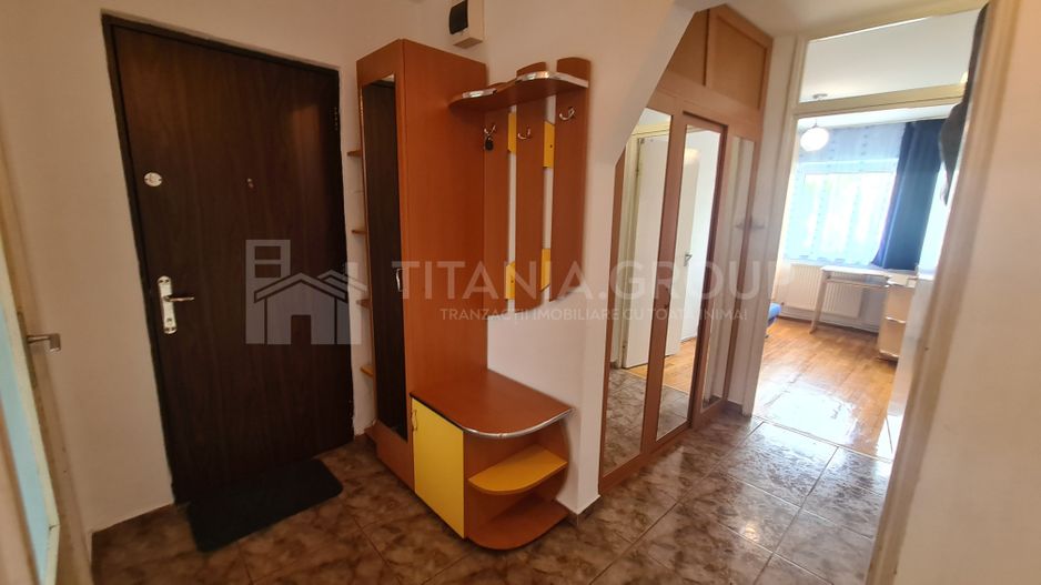 Apartament 3 camere, etaj intermediar, parcare, beci - Astra - Poză 3