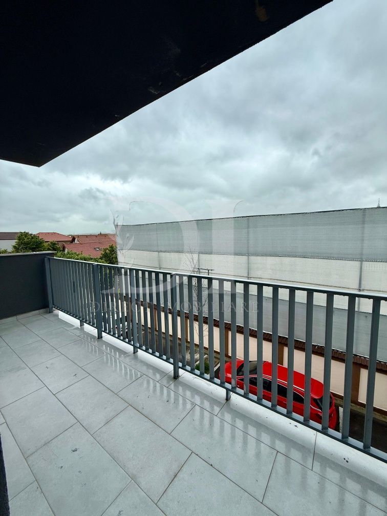 Apartament la cheie / etaj intermediar - Poză 5