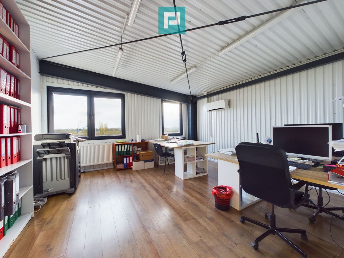 Spațiu Logistic la Autostrada A1 - Poză 17