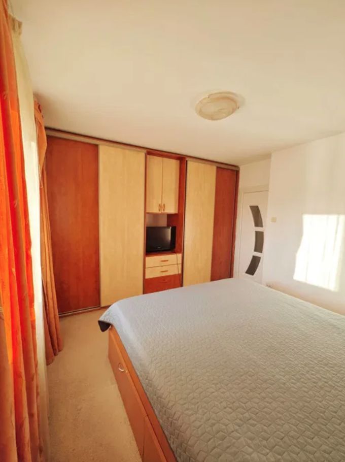 Apartament 2 cam. de inchiriat 60 mp Et. 4  Zona Aviatiei - Poză 6