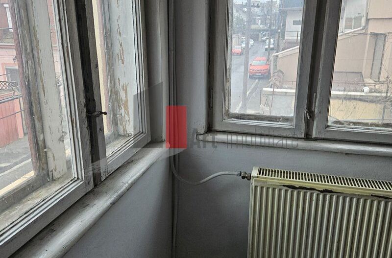 Casa "TEBO",  pozitie facila, perspectiva de renovare/dezvoltare - Poză 11