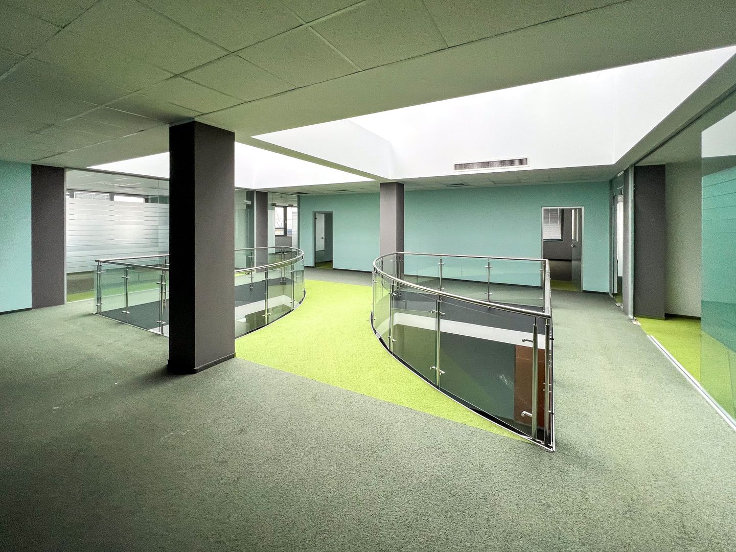 Proprietate comercială premium de vânzare- teren 3.728 mp |  Lângă A0 - Poză 13