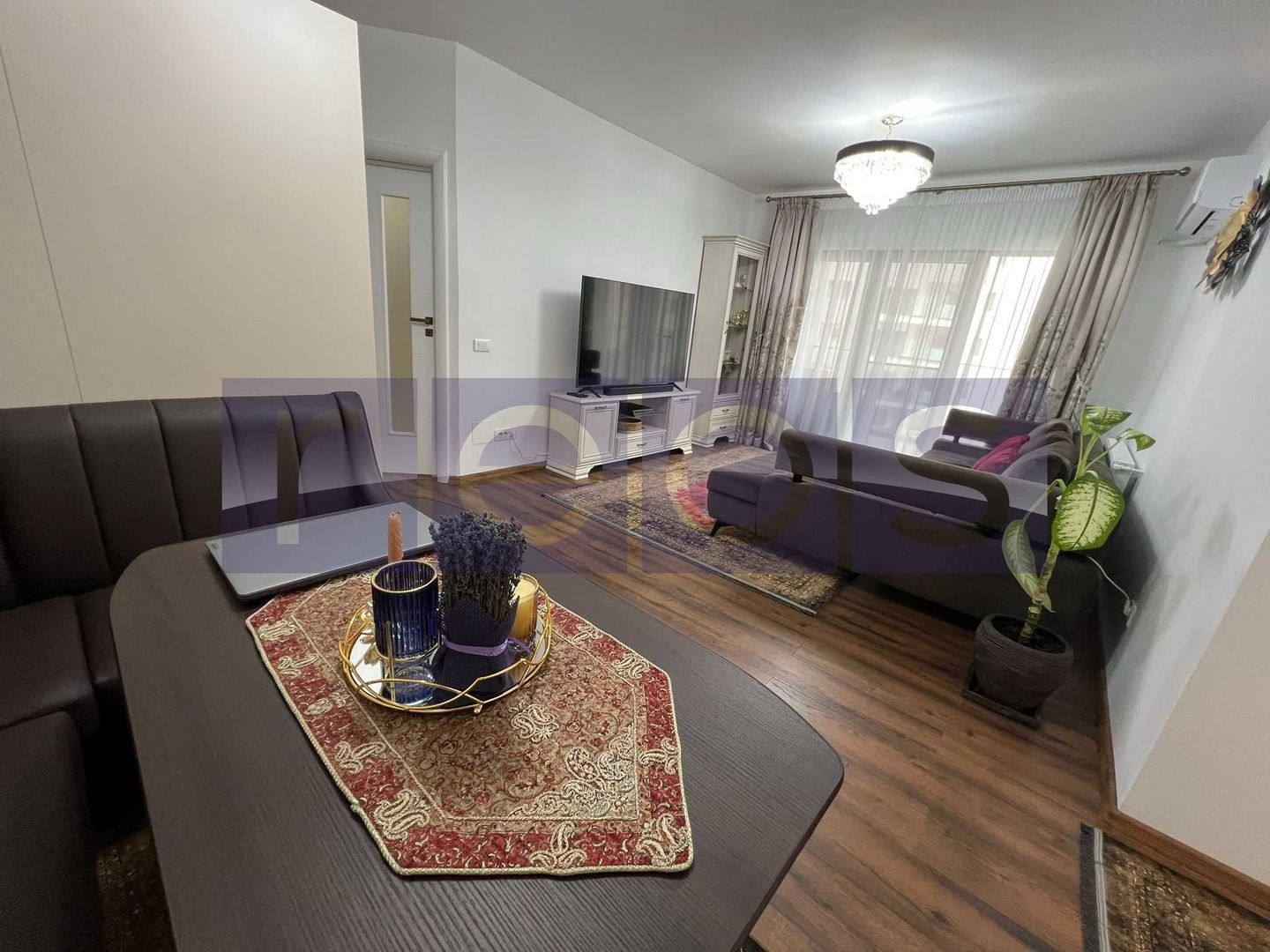 VANZARE 3 CAMERE DECOMANDAT - 2 min metrou Mihai Bravu - Poză 1