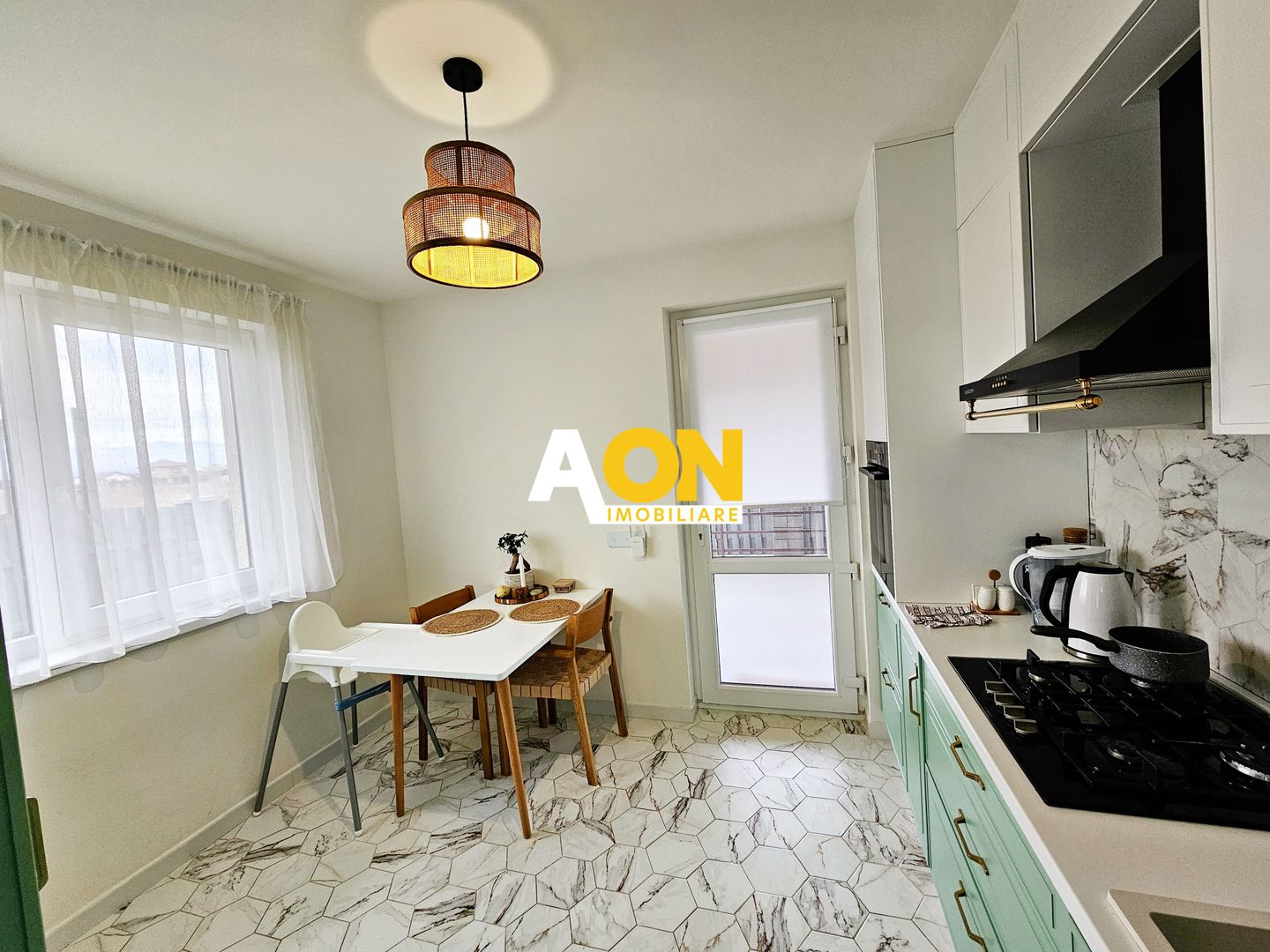 Casa noua, 3 camere + mansarda, mobilata, utilata, 342 mp teren - Poză 4