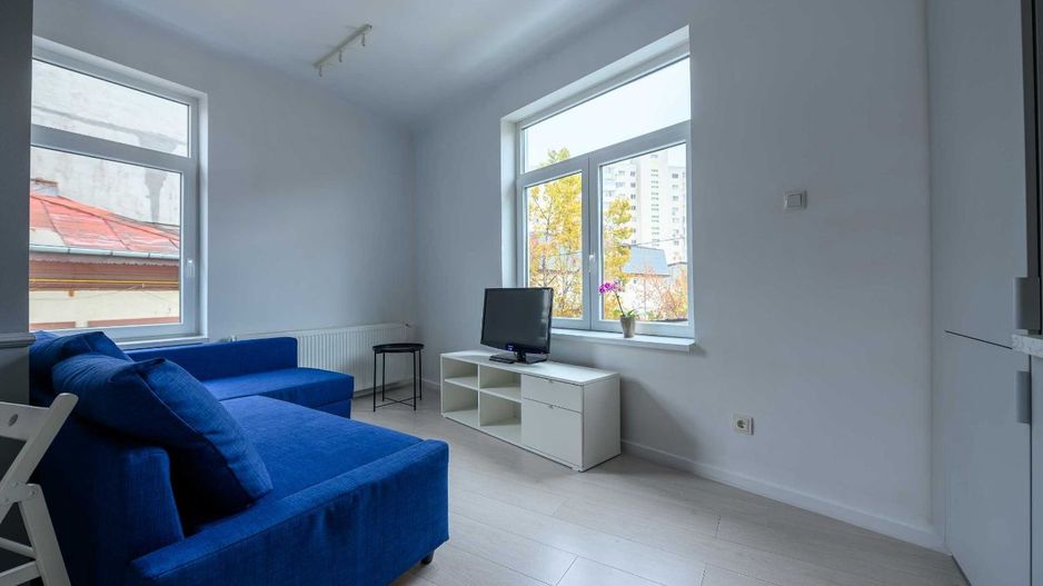 AP. 2 CAMERE MOSILOR, CURTE COMUNA, BLOC NOU, METROU 5 MINUTE - Poză 2