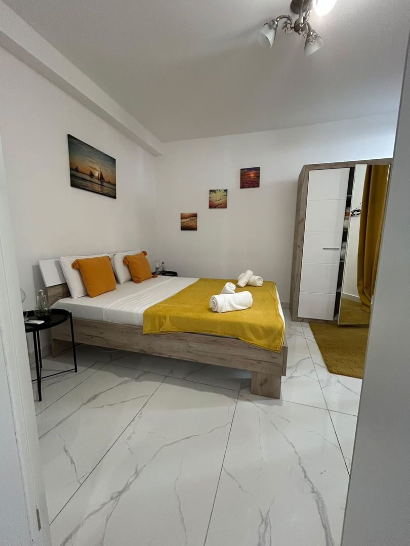 APARTAMENT 3 CAMERE DE INCHIRIAT - Poză 13