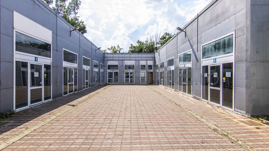 Spatiu Comercial | DE INCHIRIAT | Valea Cascadelor | Depozit | Showroom | Retail - Poză 1