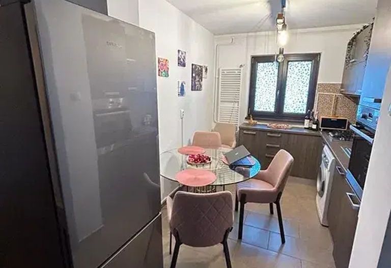 Închiriez 2 camere +1 camera birou Drumul Taberei Ghencea Moghioros - Poză 4