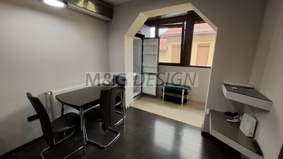 Apartament pe 2 nivele intrare Dumbravita - Poză 3