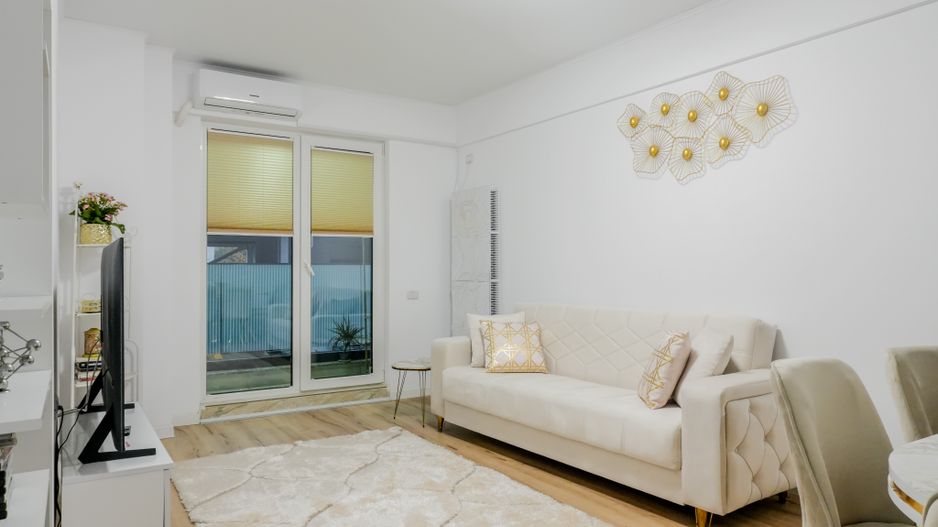 Apartament cu 2 camere - Mobilat cu Designer - in Central Address - Poză 2