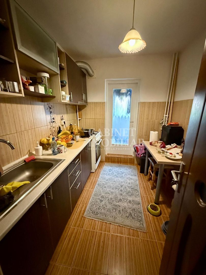 Rond 28/Alexandru - Bloc dupa 1980 - 2 Camere Decomandat - Poză 2