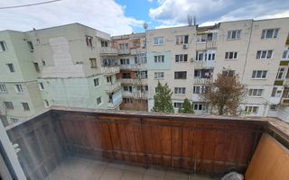 Apartament 3 camere zona centrala 66 m² - Poză 10