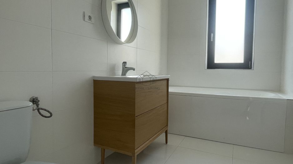 VILA NOUA SI MODERNA CU 5 CAMERE LA INCHIRIERE IN OTOPENI - Poză 23