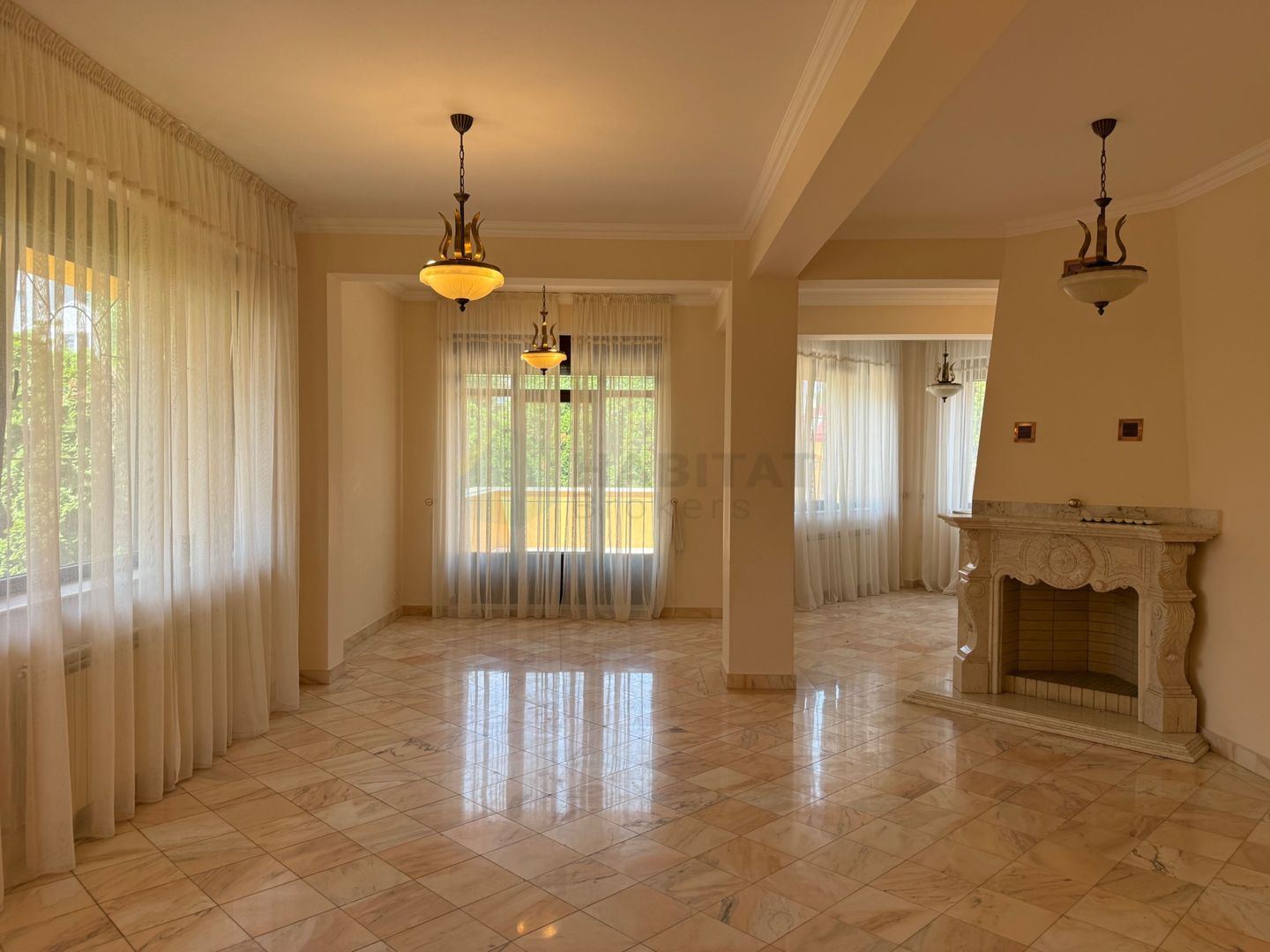 Vila 9 camere cu piscina si teren de 1.000 mp - Poză 13