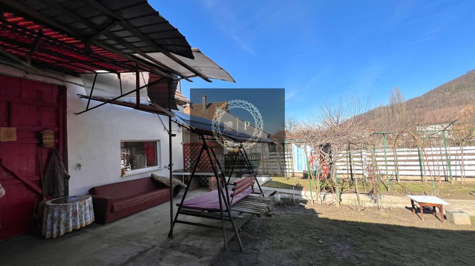 Casă pretabila 2 familii | 280 mp utili| 1350mp Teren | Garaj - Poză 20