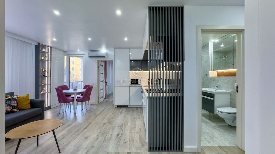 Apartament cu 3 camere de închiriat în zona Centrală - Poză 12