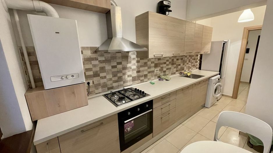 De închiriat apartament 2 camere Piața Sudului - Poză 4