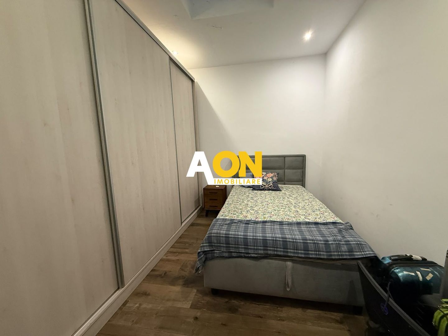 Casa Individuala Zona Schit, 4 Camere, 4 Bai, 1600mp Teren - Poză 9