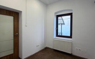 Spațiu de birou central - Poză 8