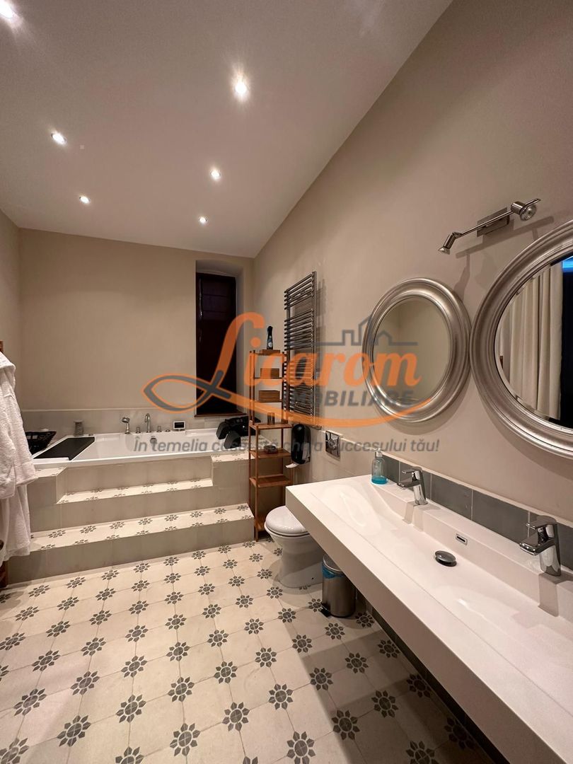 Casa saseasca CRISTIAN,amenajata LUX,pt turism,piscina,curte - Poză 10