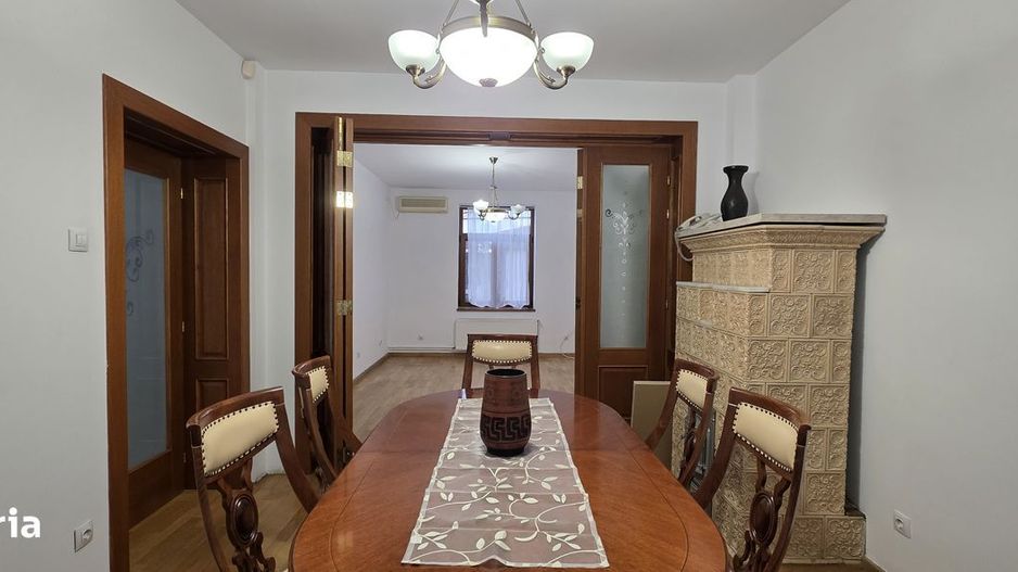 Vila 150mp utili, zona centrala si linistita, ideal birou sau locuinta - Poză 1