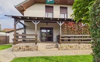 Casă cu 5 camere de vânzare în Curtici – spațiu, - Poză 17