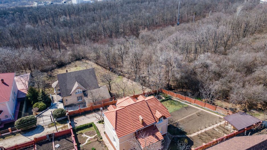 Vânzare, casă, 3 nivele, 200 mp + 10 ari, str. Gura Văii, Rîșcani - Poză 47