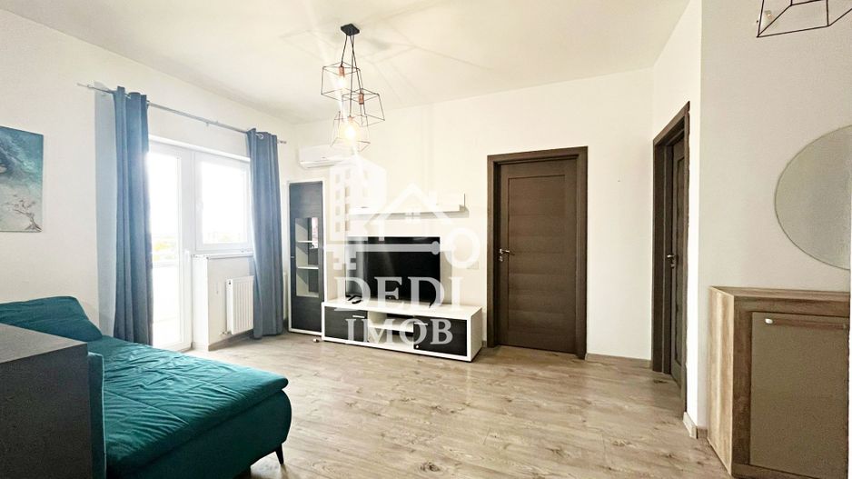 Apartament cu 3 camere de vanzare Luceafaul, Oradea - Poză 1