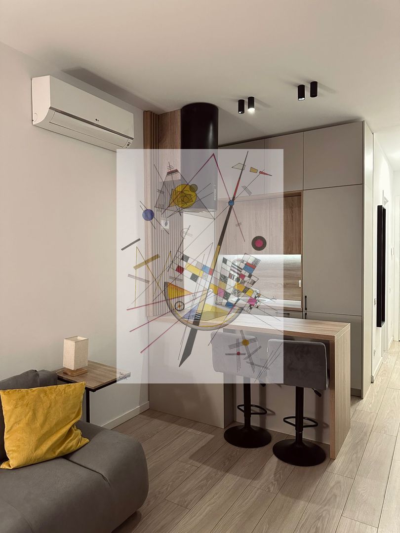 Apartament de vanzare cu 4 camere - Poză 1