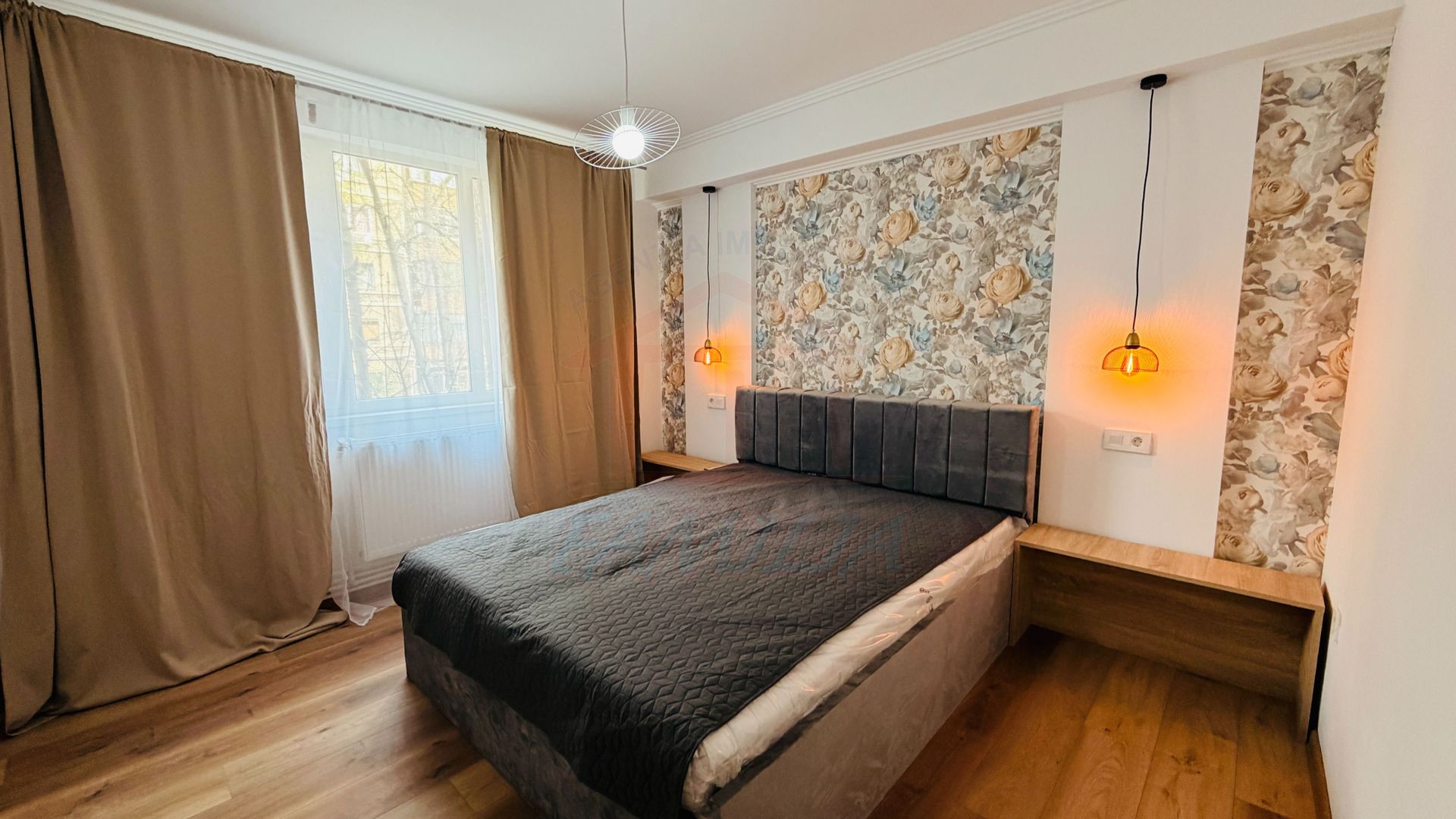 Apartament 3 camere semi. In Galati, Mazepa 1, etaj 1, renovat recent - Poză 1