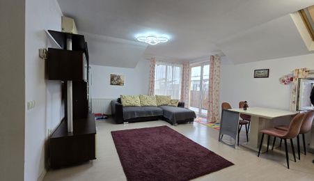 Apartament 2 camere 54 mp + balcon zona Florilor