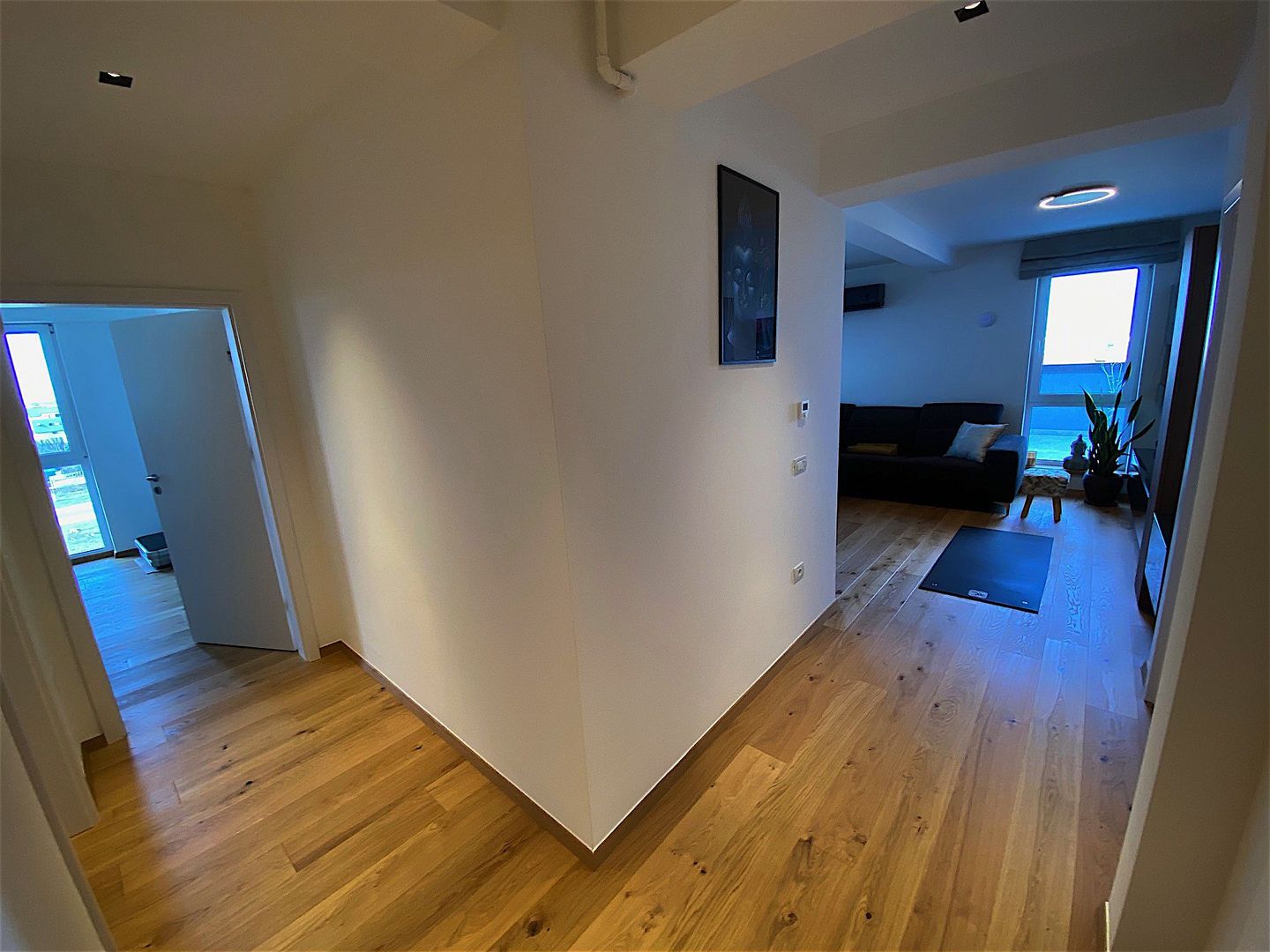 Penthouse Calea Aradului -  terasa 40 mp - Poză 21