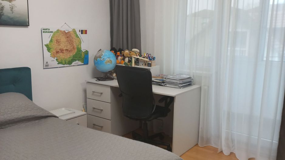 Lipovei | 3 Camere | Decomandat | Etaj Intermediar | Garaj in CF. - Poză 8