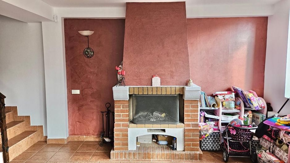 Casa de vacanta la liziera padurii cu vedere libera catre muntii Bucegi - Poză 6