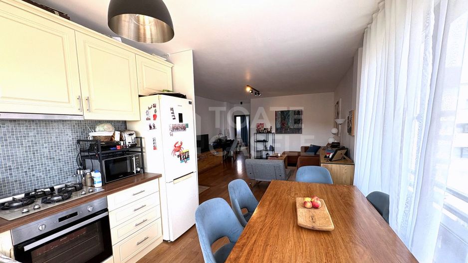 Apartament 3 camere, etaj intermediar, zona Bună ziua - Poză 2