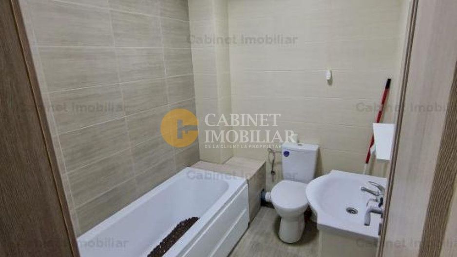 Etaj 1 Apartament 1 Camera Decomandat Cug - Poză 6