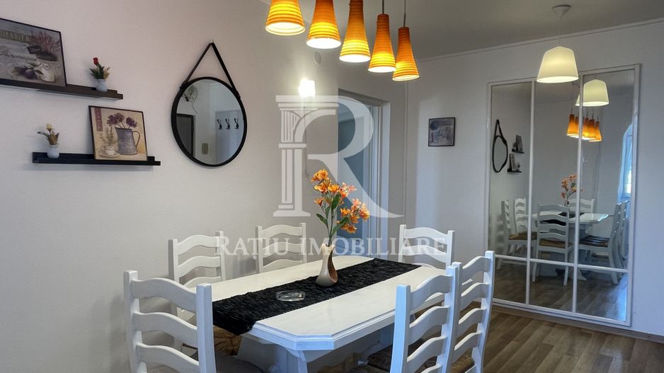 Apartament cu 3 camere | Central | Vedere panoramică | Oradea - Poză 3