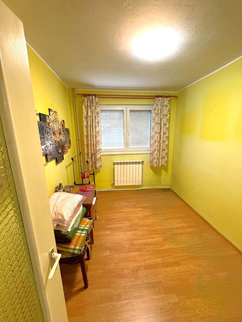 74.900 euro, 3 camere, Centru, etaj 3/4 - Poză 10