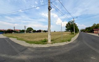 Teren intravilan pentru servicii, la intrare în orașul Pecica, cartier Europa - Poză 3